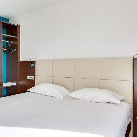The Originals City, Hotel Caen Memorial Bagian luar foto