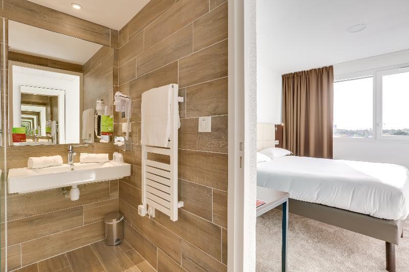 The Originals City, Hotel Caen Memorial Bagian luar foto